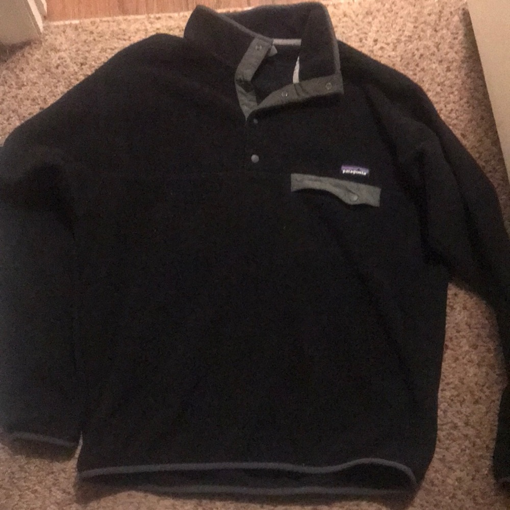 Synchilla Patagonia sweatshirt!